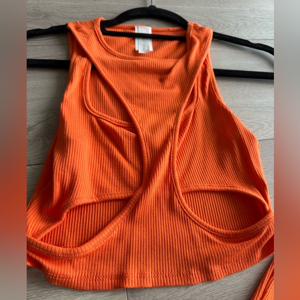 Orange set - Picture 4 of 5